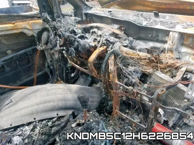 KNDMB5C12H6226854 фото 10