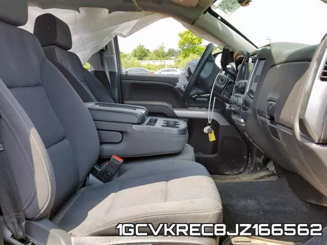 1GCVKREC8JZ166562 фото 6