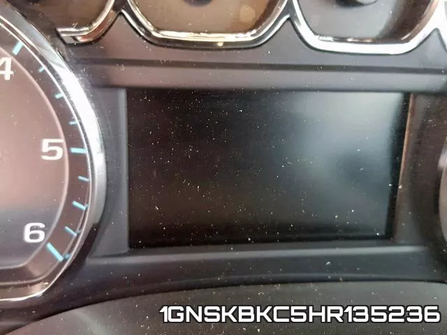 1GNSKBKC5HR135236 фото 9