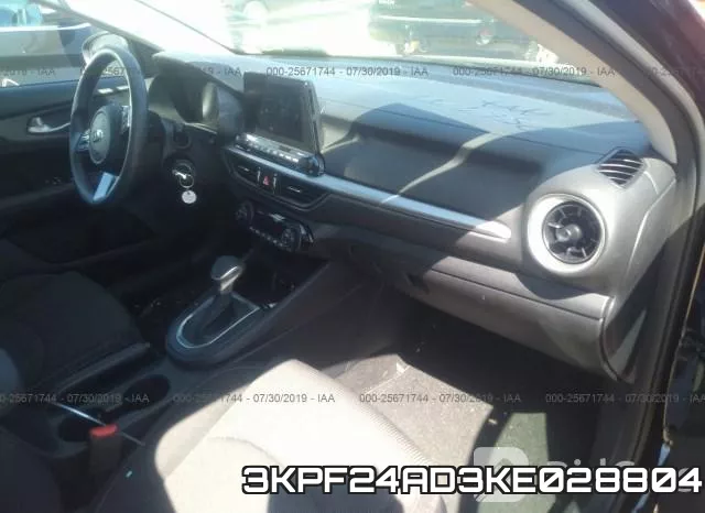 3KPF24AD3KE028804 фото 6