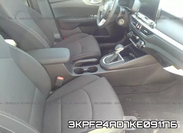 3KPF24AD7KE091176 фото 6