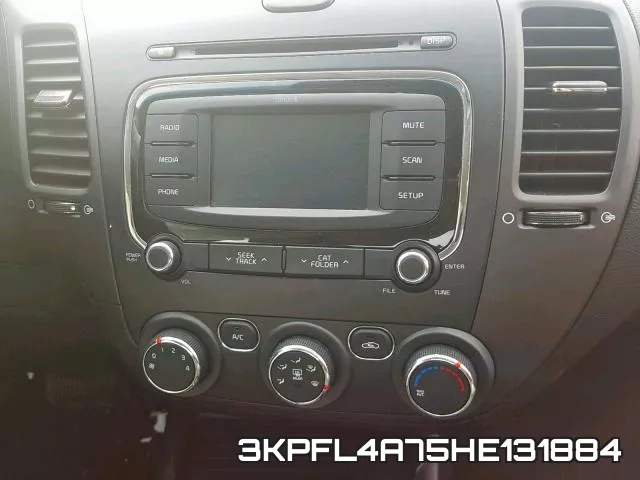 3KPFL4A75HE131884 фото 10