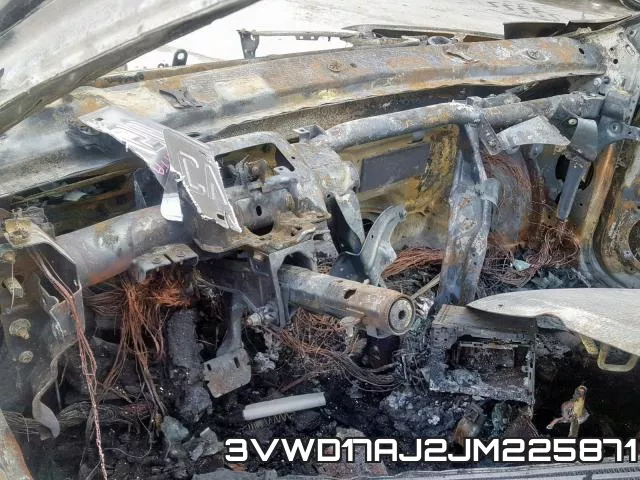 3VWD17AJ2JM225871 фото 10