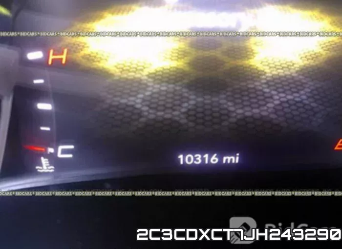2C3CDXCT7JH243290 фото 8