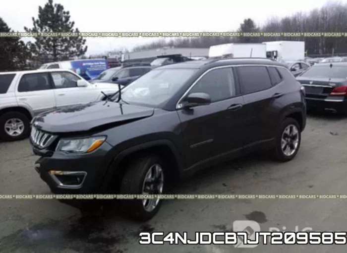 3C4NJDCB7JT209585 фото 3