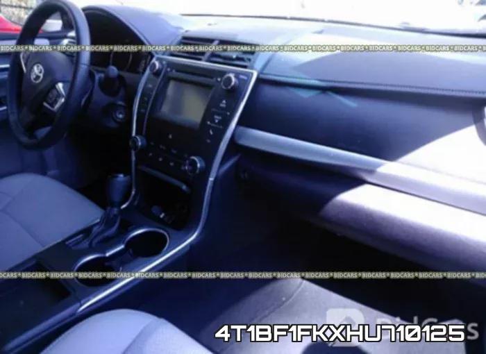 4T1BF1FKXHU710125 фото 6
