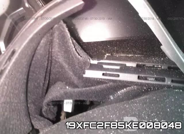 19XFC2F85KE008048 фото 8