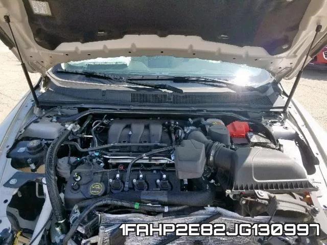 1FAHP2E82JG130997 фото 8