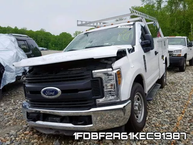 1FDBF2A61KEC91387 фото 3
