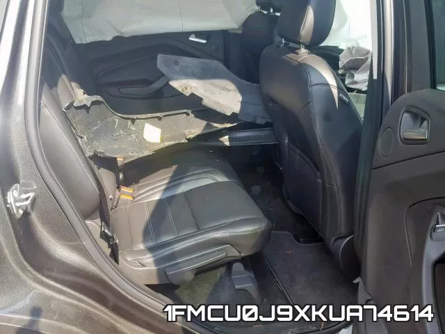 1FMCU0J9XKUA74614 фото 7