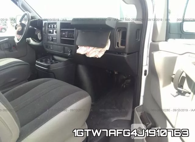 1GTW7AFG4J1910763 фото 6