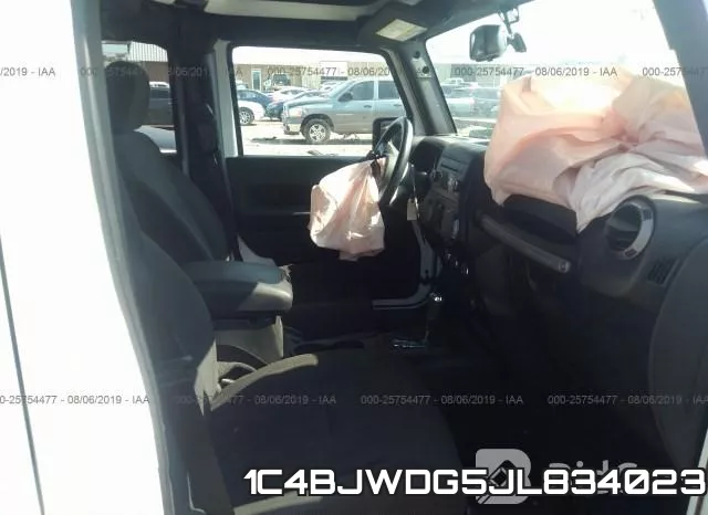 1C4BJWDG5JL834023 фото 6