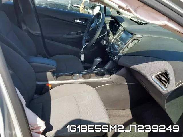 1G1BE5SM2J7239249 фото 6