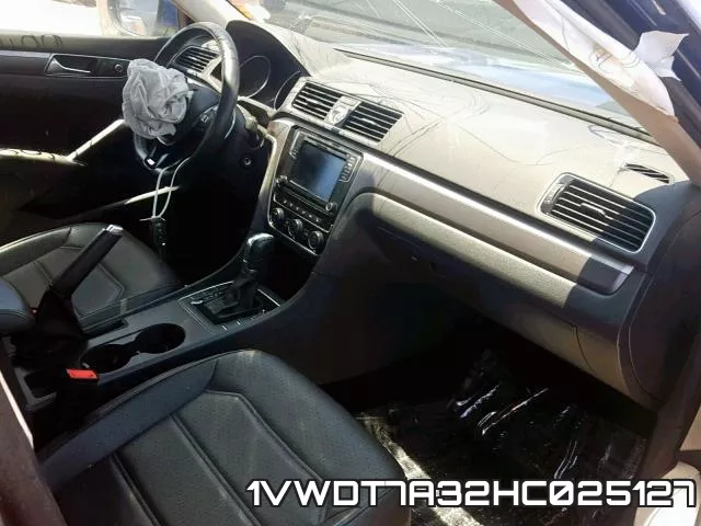 1VWDT7A32HC025127 фото 6