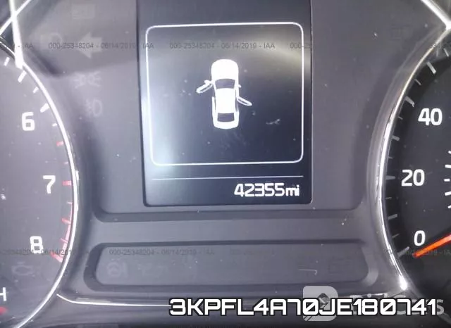 3KPFL4A70JE180741 фото 8