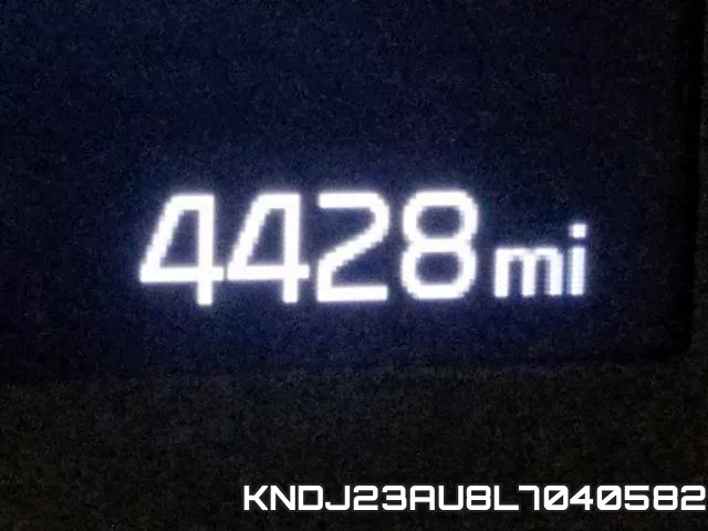 KNDJ23AU8L7040582 фото 9