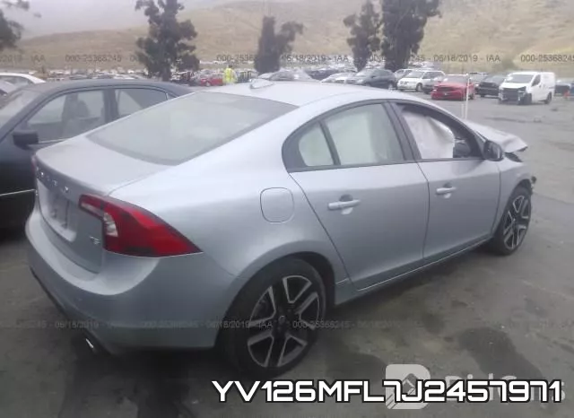 YV126MFL7J2457971 фото 5