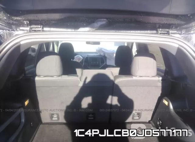 1C4PJLCB0JD577177 фото 7