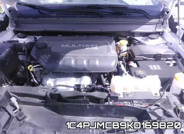1C4PJMCB9KD169820 фото 2