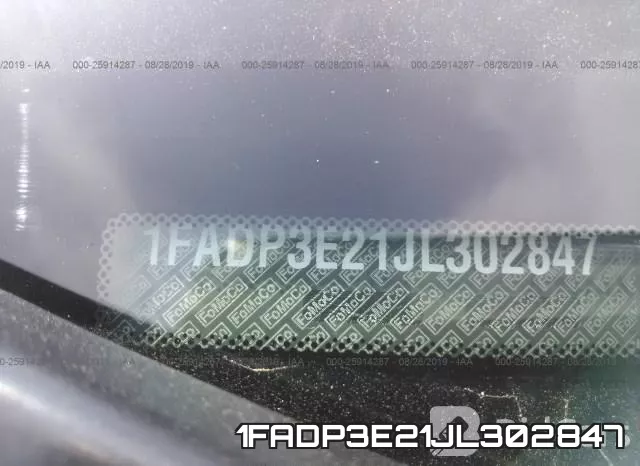 1FADP3E21JL302847 фото 10