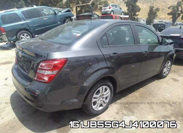 1G1JB5SG4J4100076 фото 5