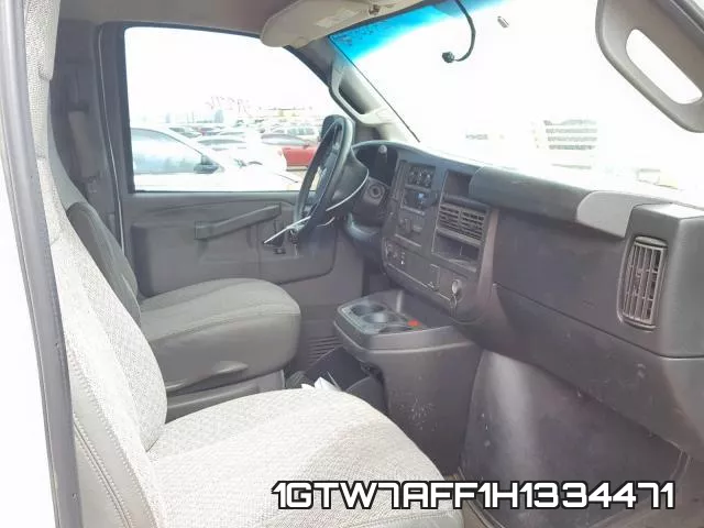 1GTW7AFF1H1334471 фото 6