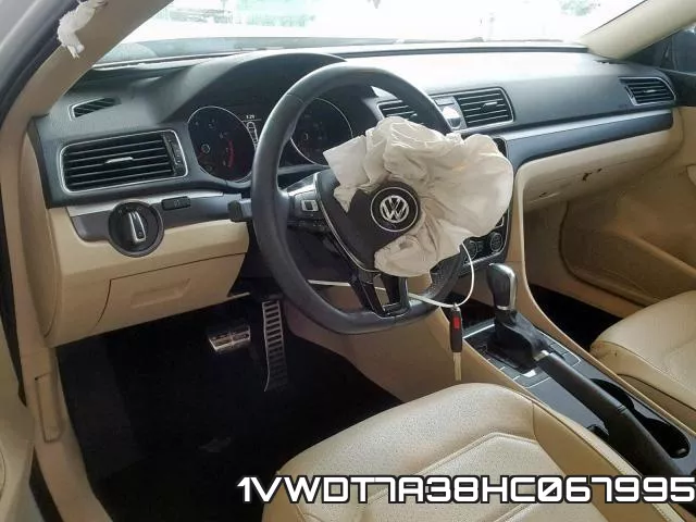 1VWDT7A38HC067995 фото 10