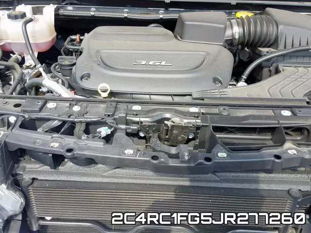 2C4RC1FG5JR277260 фото 8