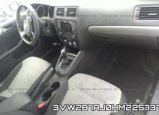 3VW2B7AJ0HM225737 фото 6