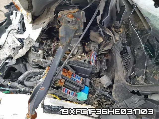 19XFC1F36HE031703 фото 8