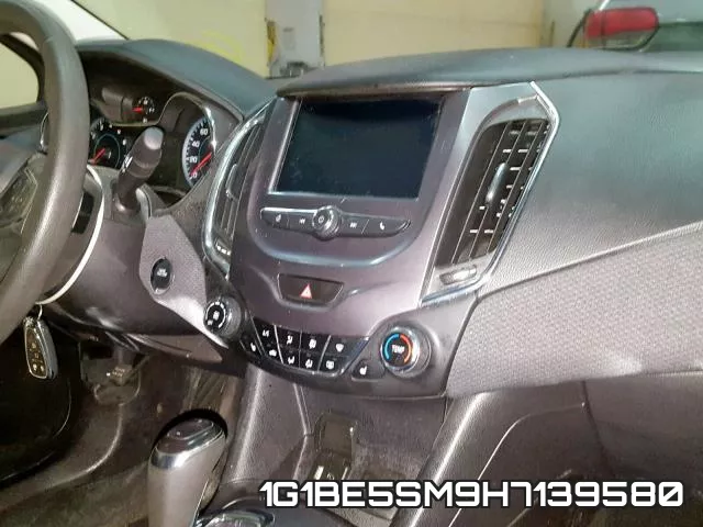 1G1BE5SM9H7139580 фото 10