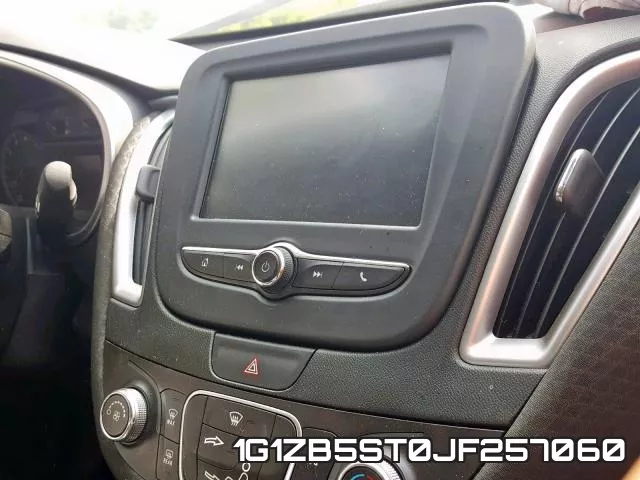 1G1ZB5ST0JF257060 фото 10