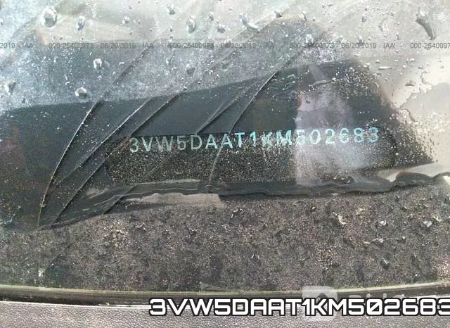 3VW5DAAT1KM502683 фото 10