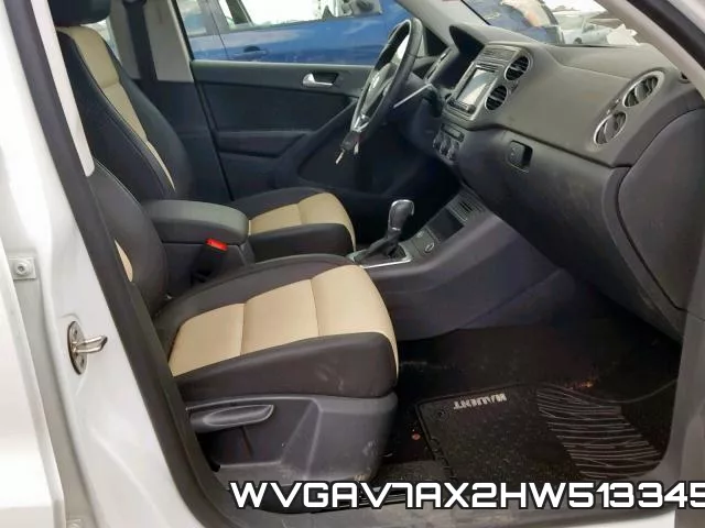 WVGAV7AX2HW513345 фото 6