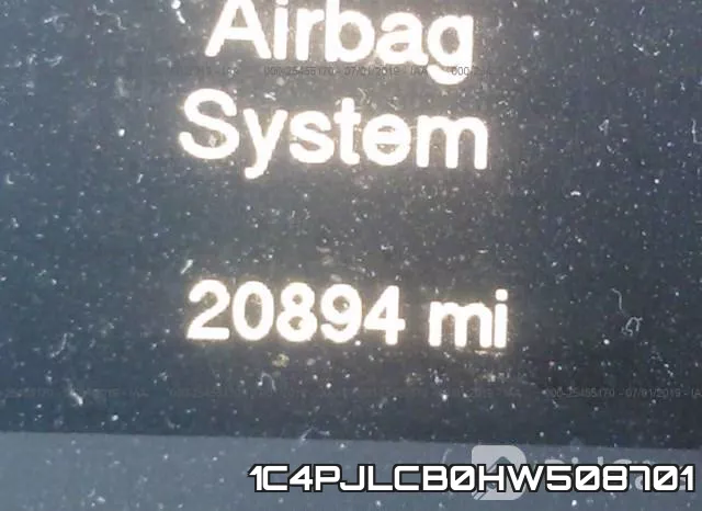 1C4PJLCB0HW508701 фото 8