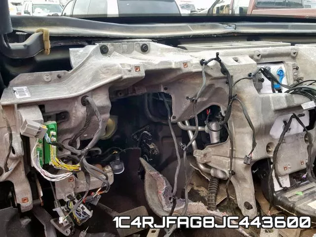 1C4RJFAG8JC443600 фото 9