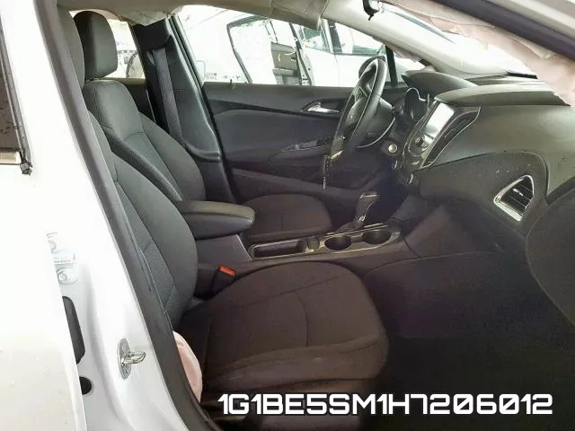1G1BE5SM1H7206012 фото 6