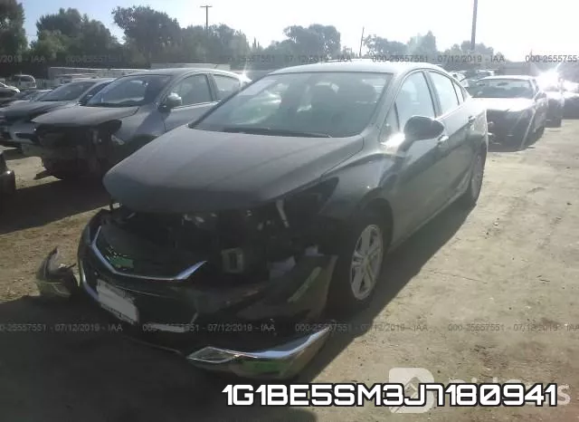 1G1BE5SM3J7180941 фото 3
