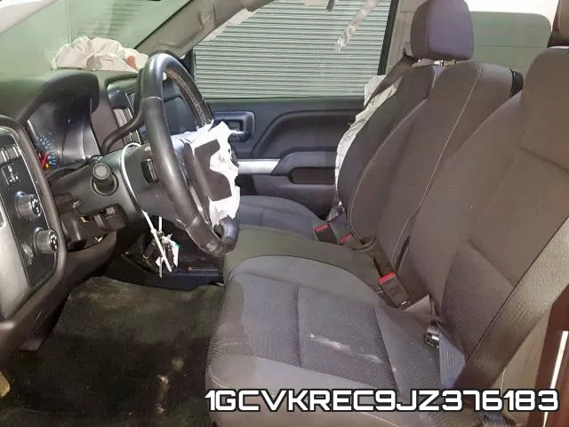 1GCVKREC9JZ376183 фото 6