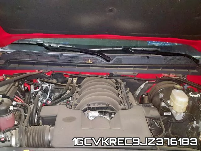 1GCVKREC9JZ376183 фото 8