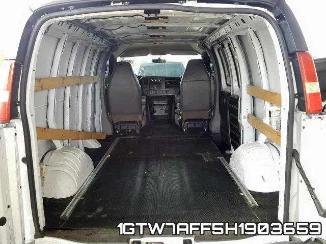 1GTW7AFF5H1903659 фото 7