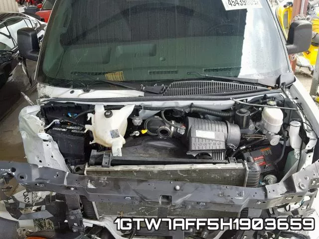 1GTW7AFF5H1903659 фото 8