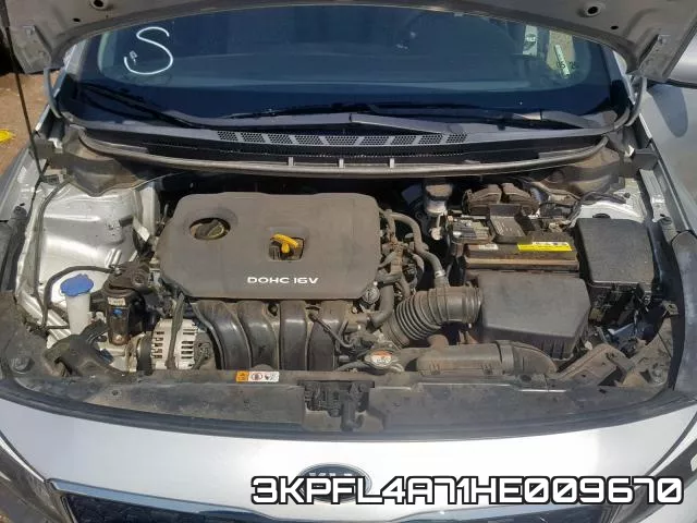3KPFL4A71HE009670 фото 8