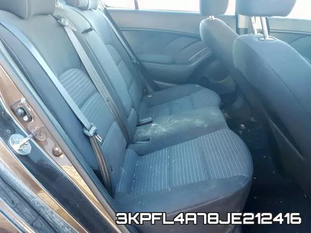 3KPFL4A78JE212416 фото 7