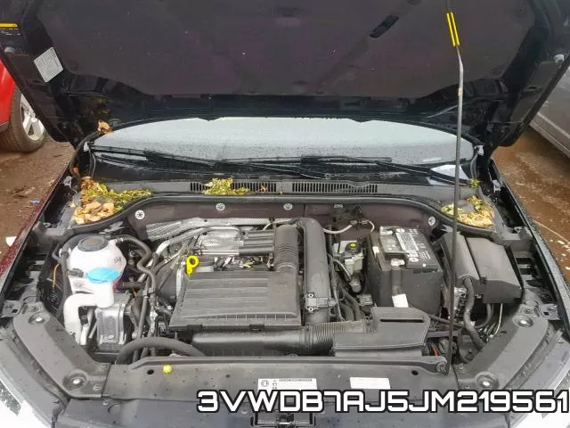 3VWDB7AJ5JM219561 фото 8