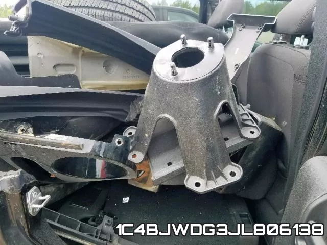 1C4BJWDG3JL806138 фото 7