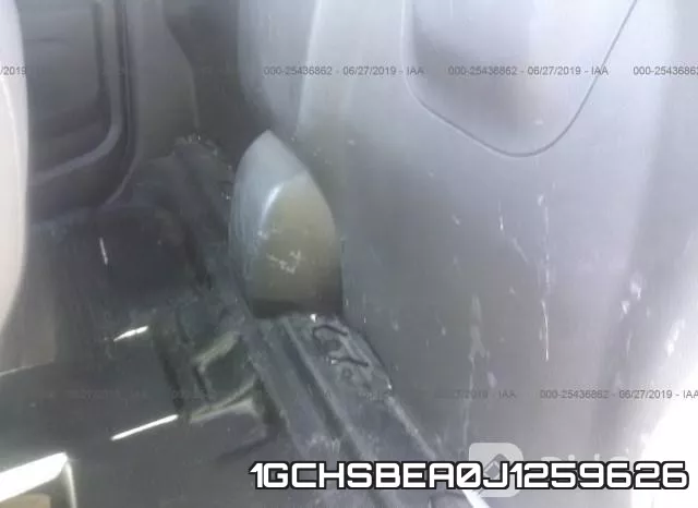 1GCHSBEA0J1259626 фото 9