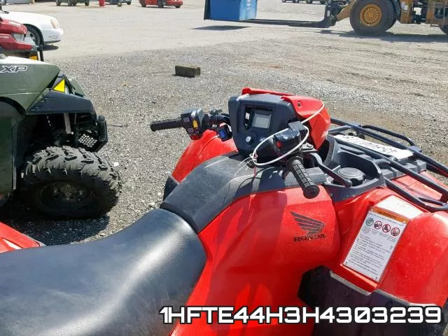 1HFTE44H3H4303239 фото 6