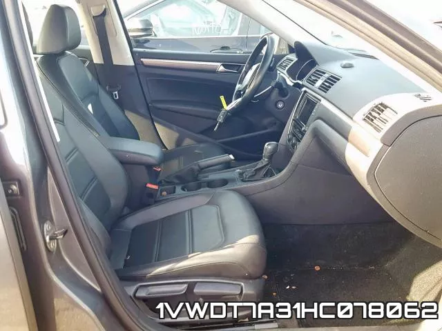 1VWDT7A31HC078062 фото 6