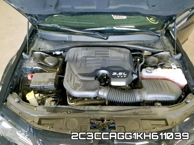 2C3CCAGG1KH611039 фото 8